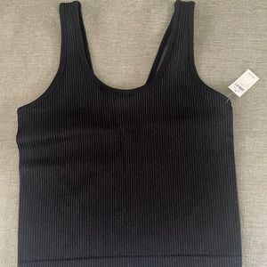 NWT | Offline by aerie | ribbed, cropped tank | size M